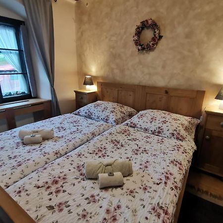 Apartmány U Koudelníka Kutná Hora Esterno foto