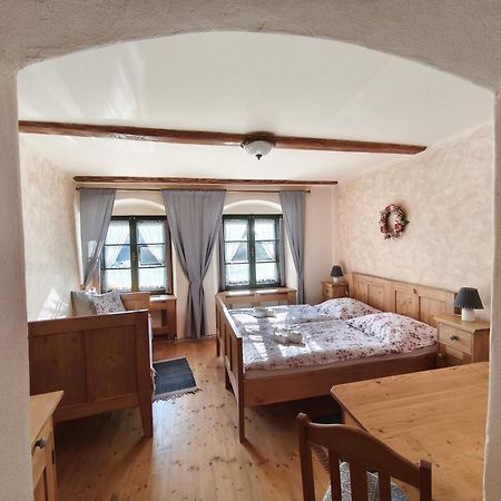 Apartmány U Koudelníka Kutná Hora Esterno foto