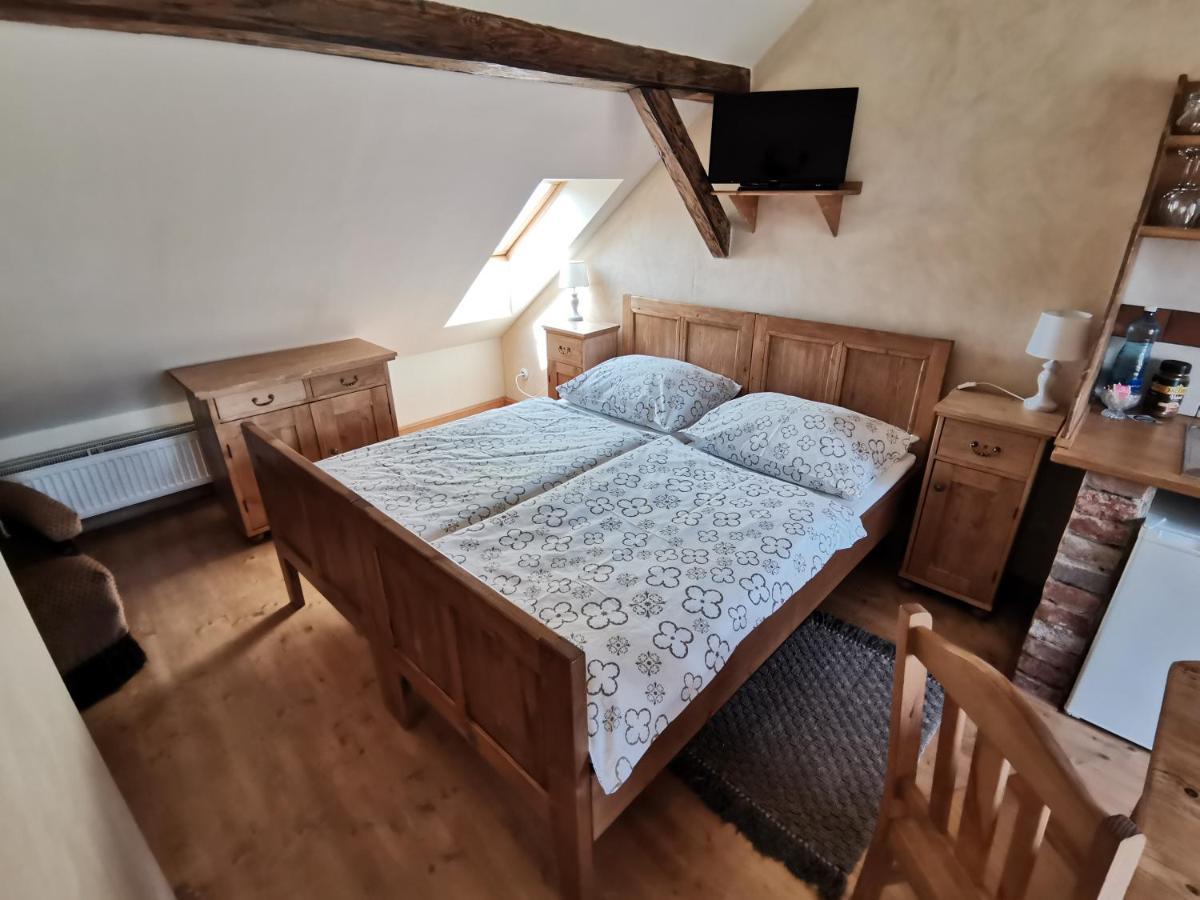 Apartmány U Koudelníka Kutná Hora Esterno foto