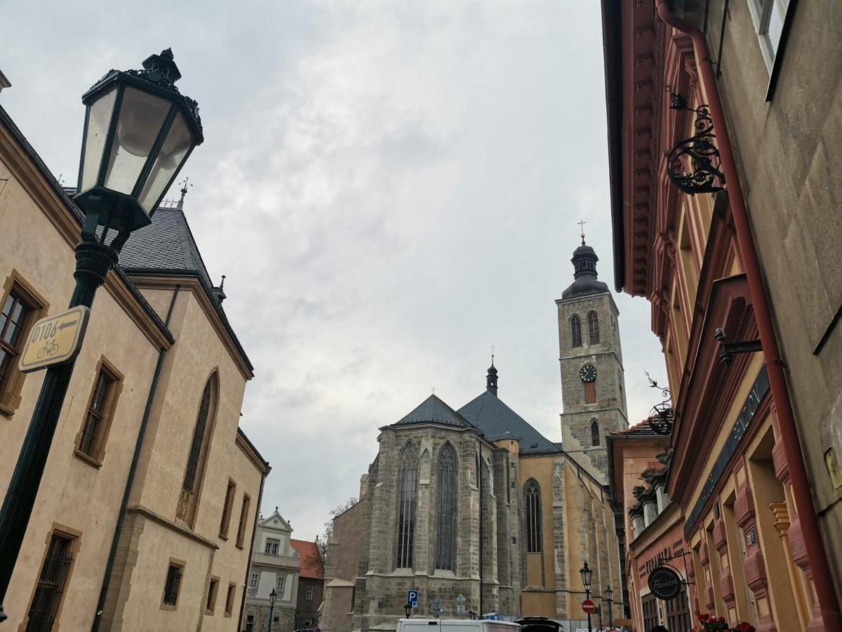 Apartmány U Koudelníka Kutná Hora Esterno foto