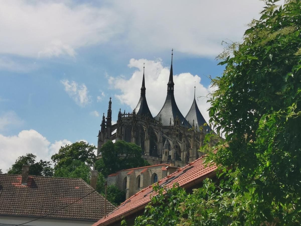 Apartmány U Koudelníka Kutná Hora Esterno foto