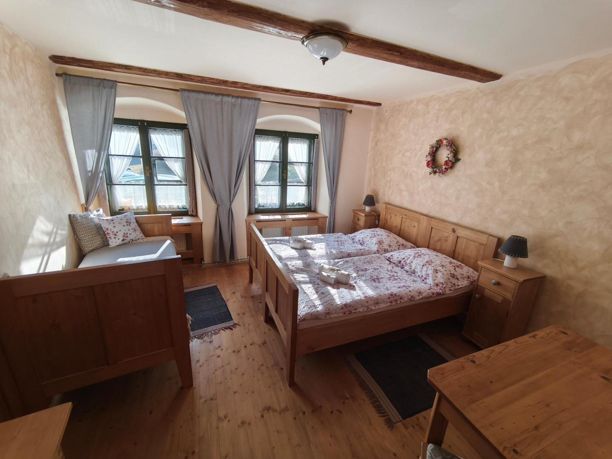 Apartmány U Koudelníka Kutná Hora Esterno foto